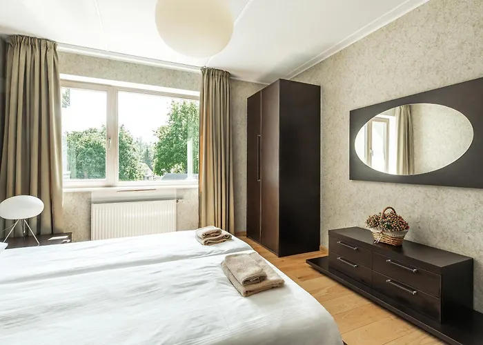 Airhome - Quiet And Peace Apartment