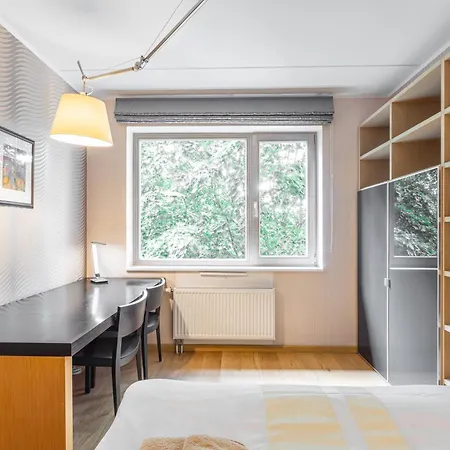 Airhome - Quiet And Peace Apartment Tallinn